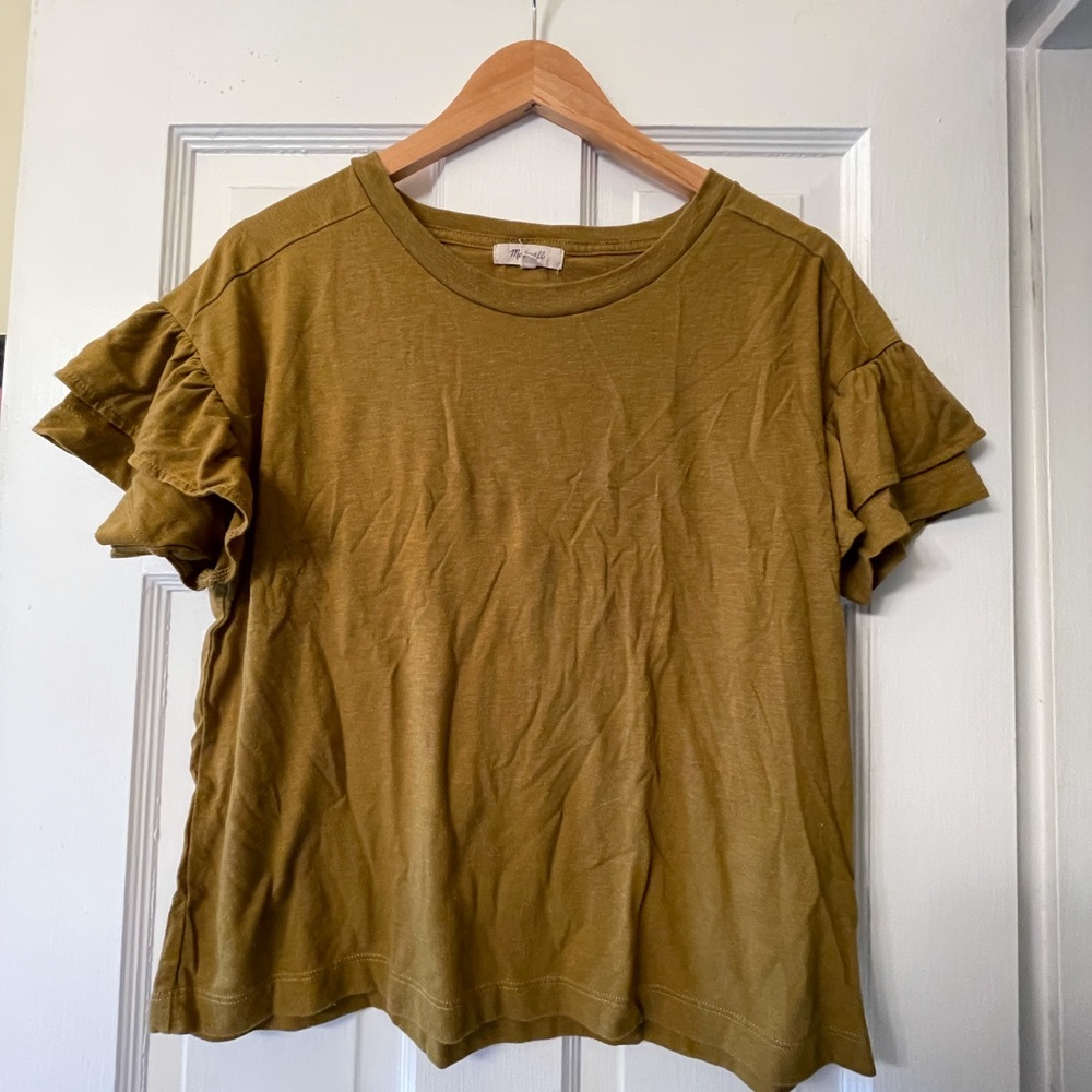 Madewell olive ruffle short sleeve top